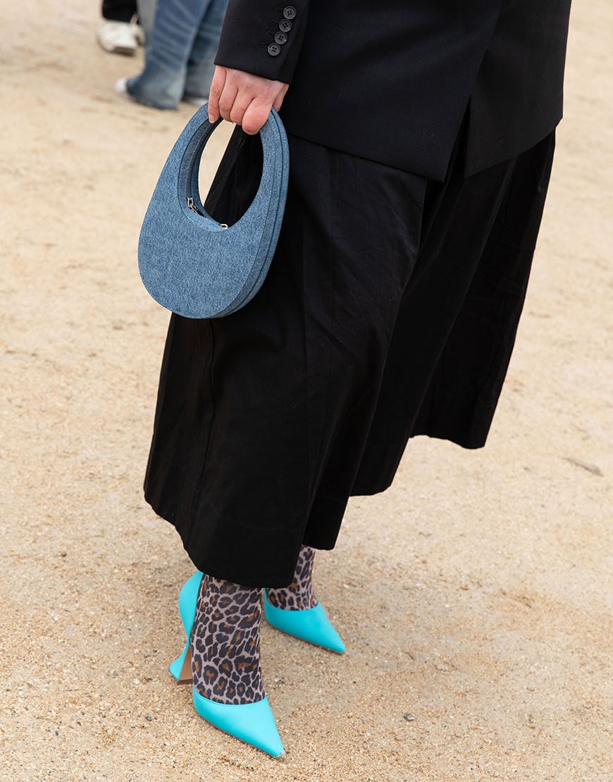 Model wearing a blue denim bag | ASOS Style Feed