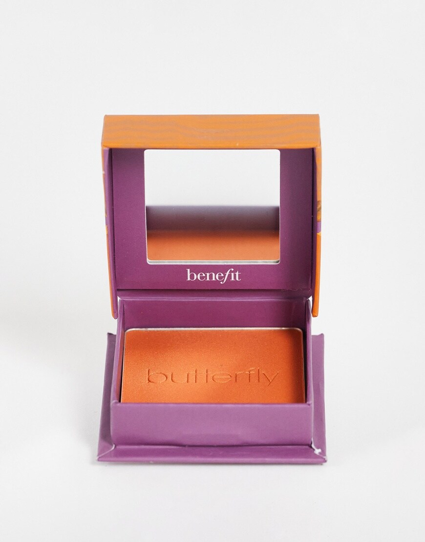 Benefit blush in butterfly