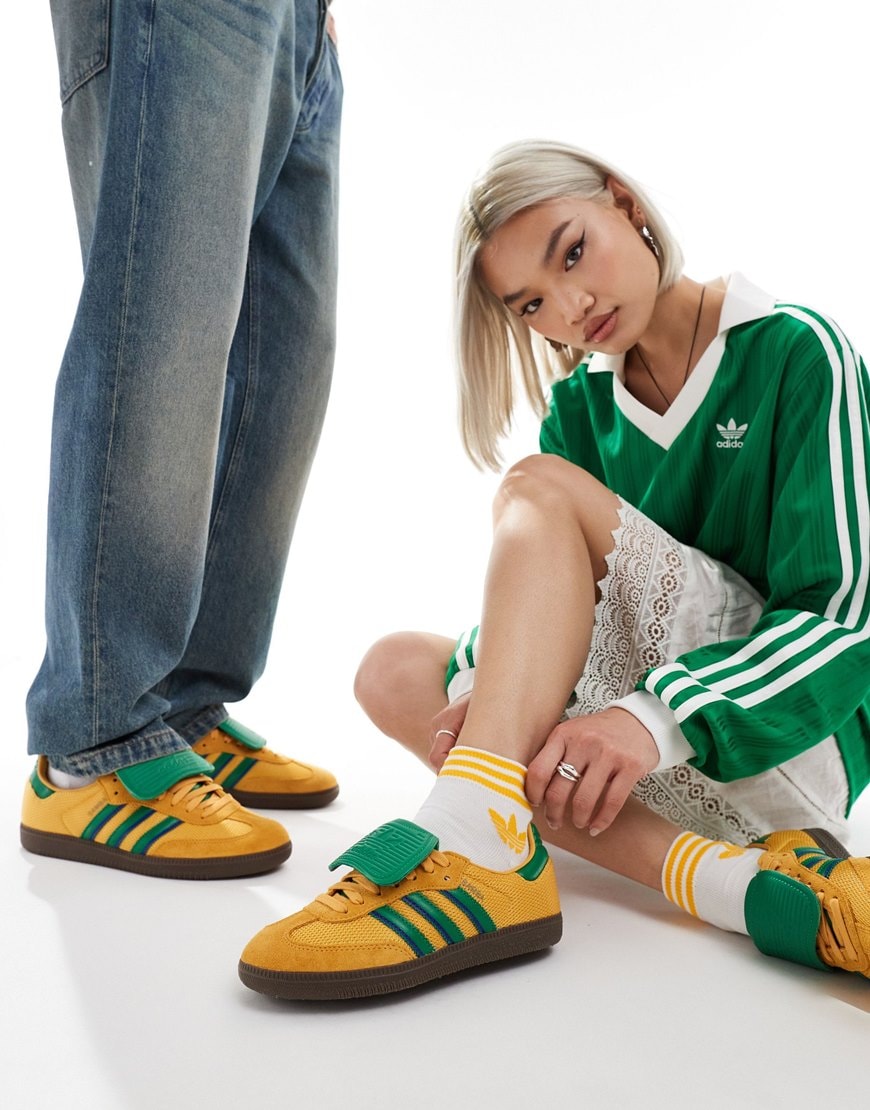 Green and yellow sambas