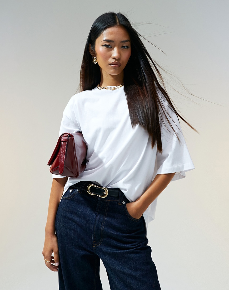 Woman wearing a white T-shirt and jeans | ASOS Style Feed