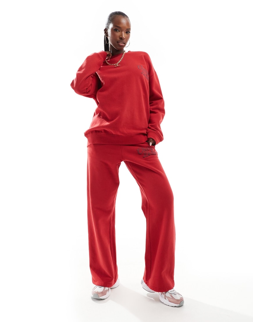 Jogger and Sweatshirt Set