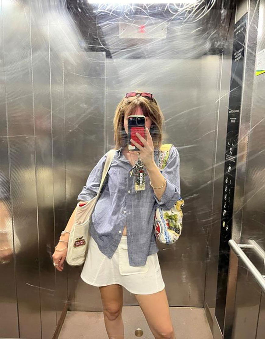 Senior Fashion Assistant Alice