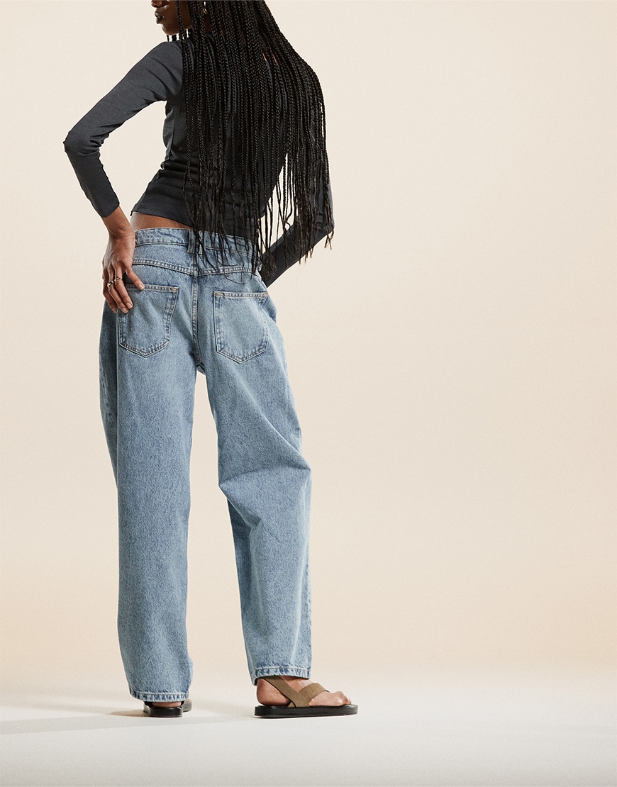 Model Wearing Baggy Jeans