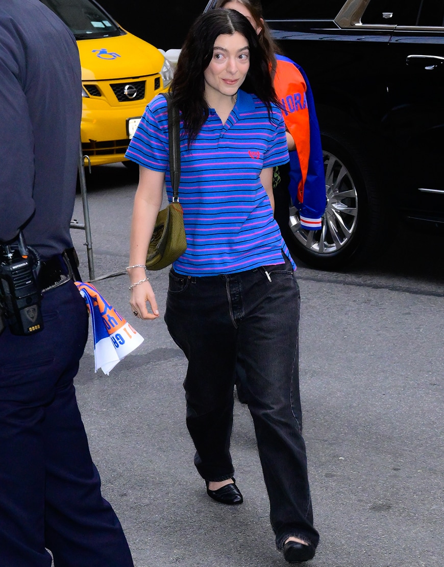 Lorde in striped polo and baggy jeans | ASOS Style Feed