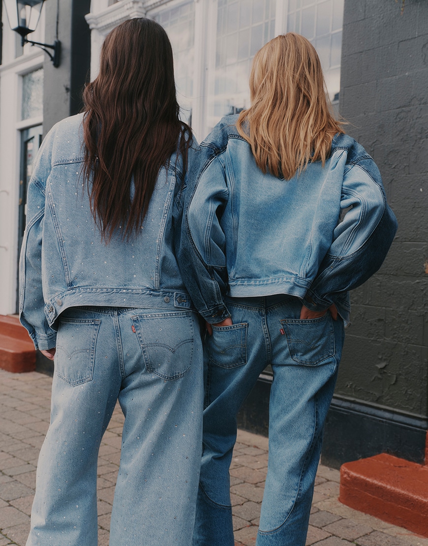 Woman wearing double denim Levi's baggy outfit | ASOS Style Feed
