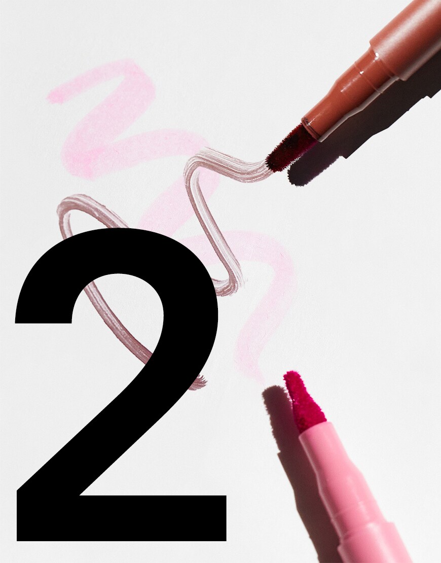 Huda Beauty lip contour stain