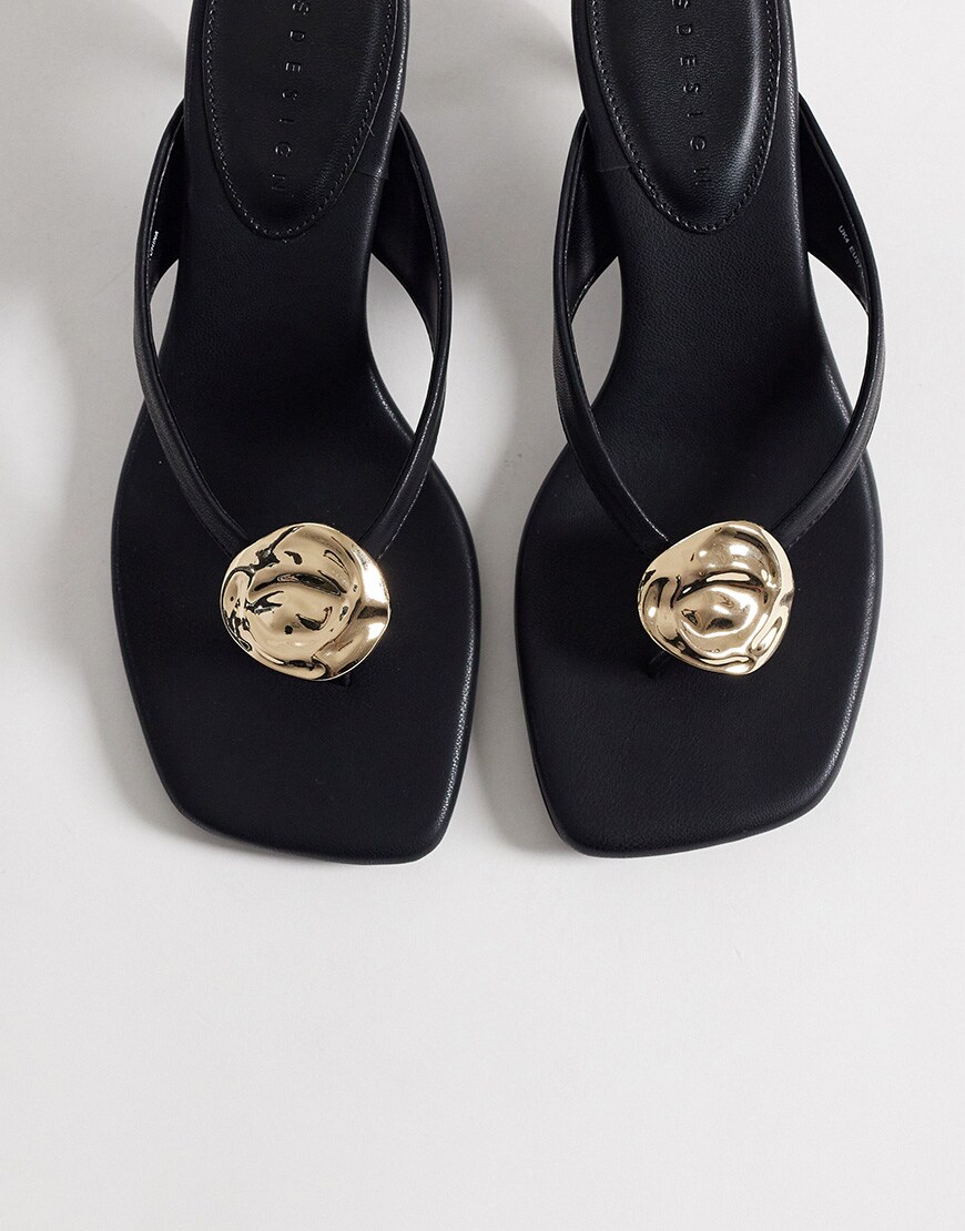 Black Shoes