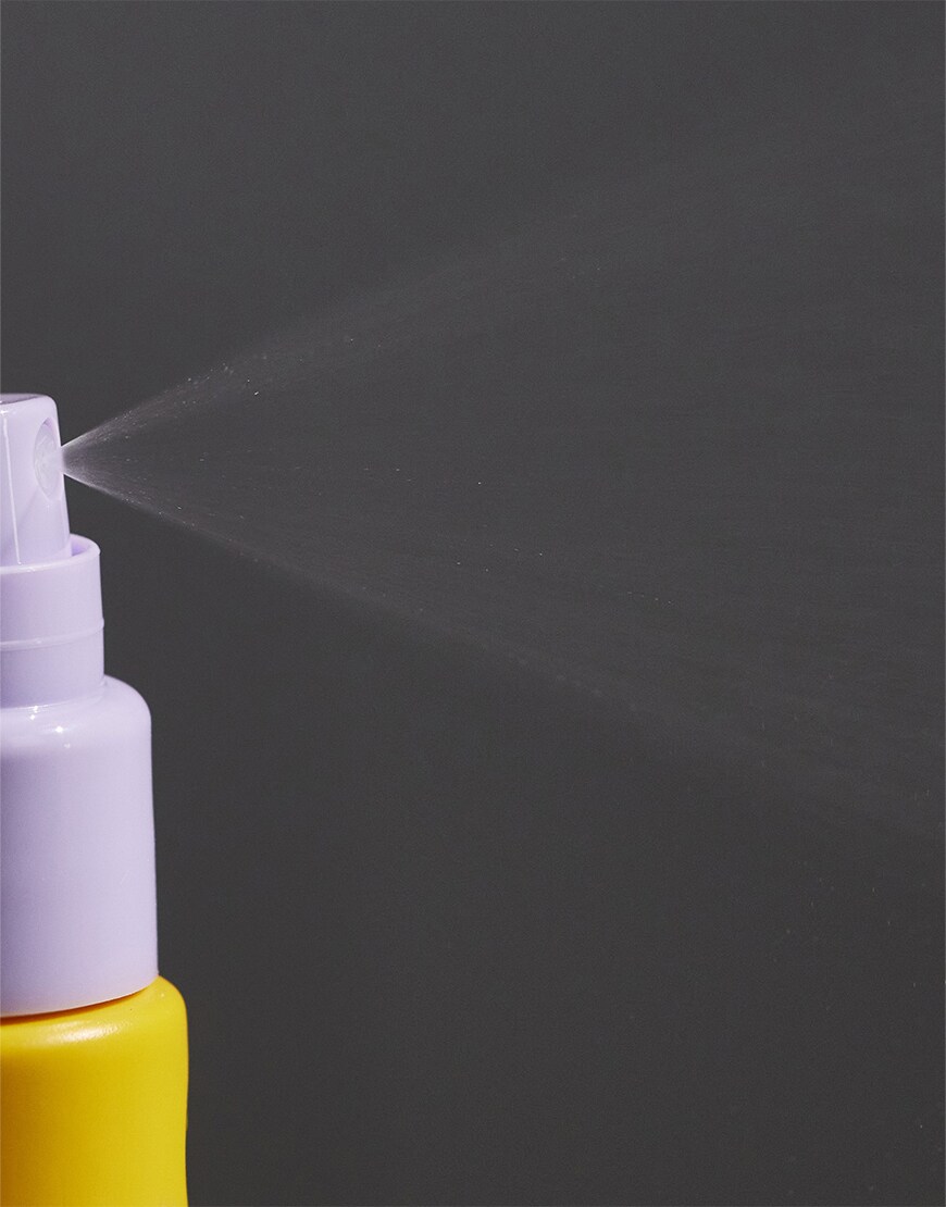 Setting spray