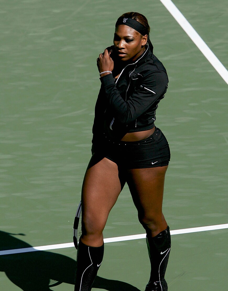 Serena Williams wearing a black outfit
