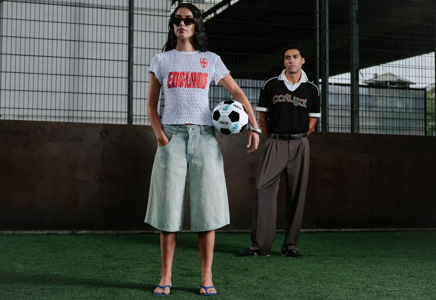 Woman and Man Wearing ASOS DESIGN T-Shirts From the Deliveroo Campaign