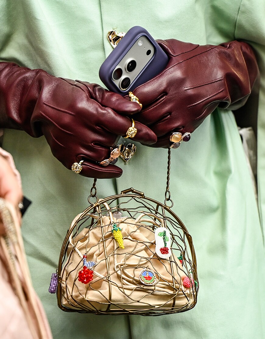 Hands with gold jewellery