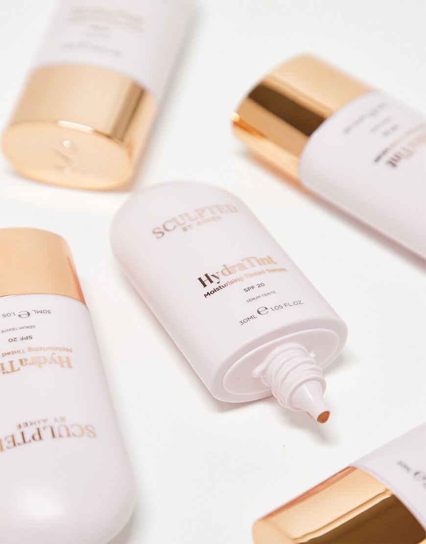 Sculpted by Aimee tinted moisturiser
