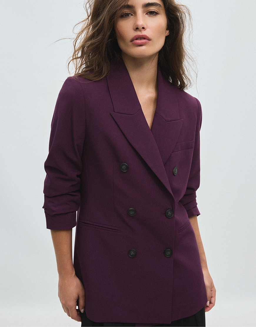 Stradivarius Fitted blazer with buttons in burgundy | ASOS Style Feed